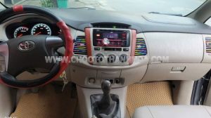 Xe Toyota Innova 2.0E 2015