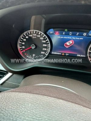Xe VinFast Lux SA 2.0 Premium 2.0 AT 2019
