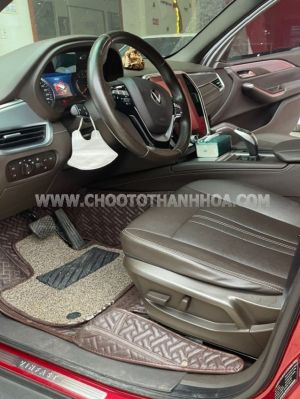 Xe VinFast Lux SA 2.0 Premium 2.0 AT 2019