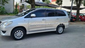 Xe Toyota Innova 2.0E 2013