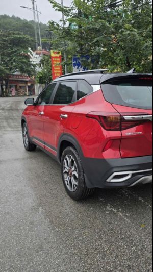 Xe Kia Seltos Premium 1.4 AT 2021