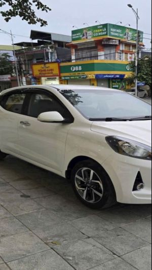 Xe Hyundai i10 1.2 AT 2022