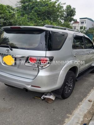 Xe Toyota Fortuner 2.5G 2016