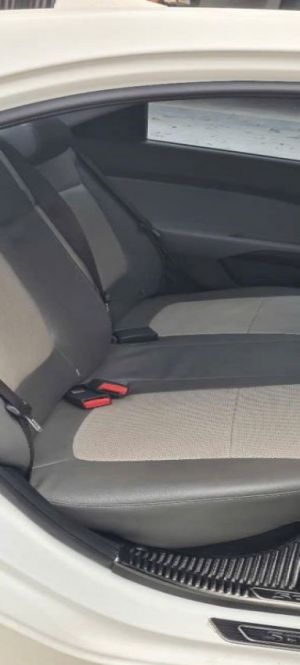 Xe Kia Soluto 1.4 AT Luxury 2020