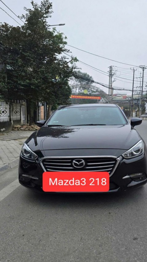 Mazda 3 1.5 AT 2018