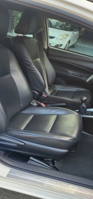 Xe Toyota Vios 1.5E MT 2021