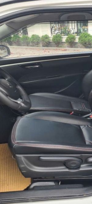 Xe Suzuki Swift 1.4 AT 2017