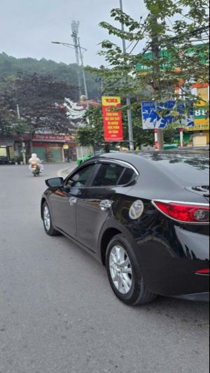 Xe Mazda 3 1.5 AT 2018