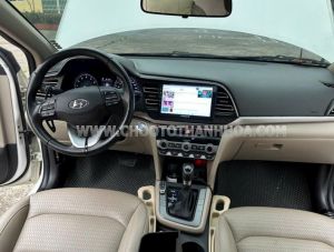 Xe Hyundai Elantra 1.6 AT 2022